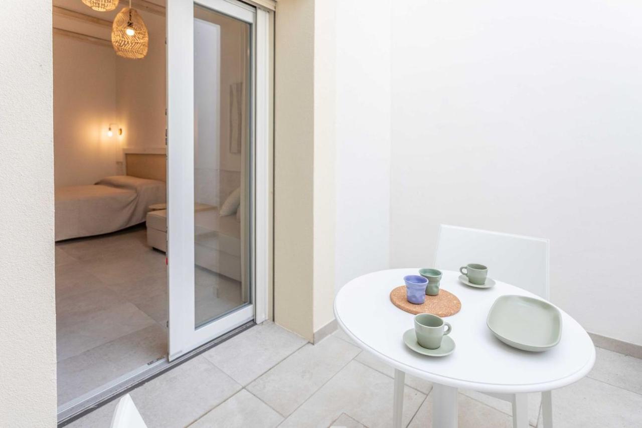 Dimora Dei Maestri-Camera Con Veranda E Bagno Privati Felline エクステリア 写真