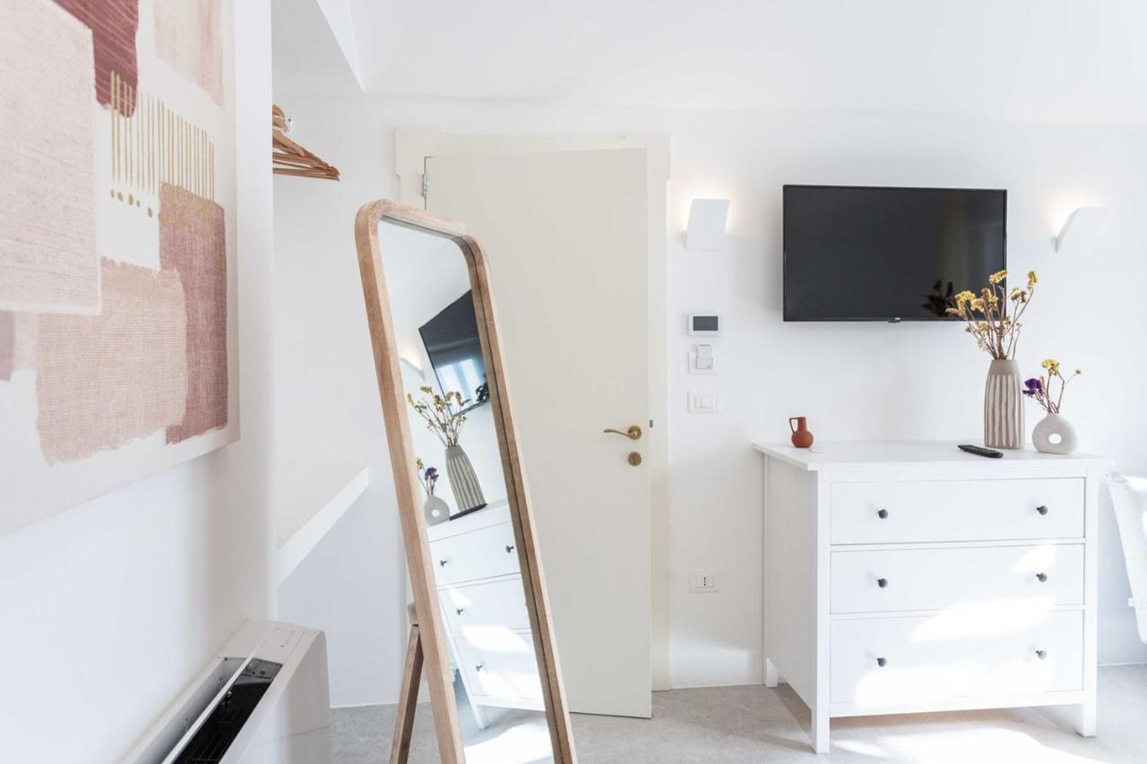 Dimora Dei Maestri-Camera Con Veranda E Bagno Privati Felline エクステリア 写真